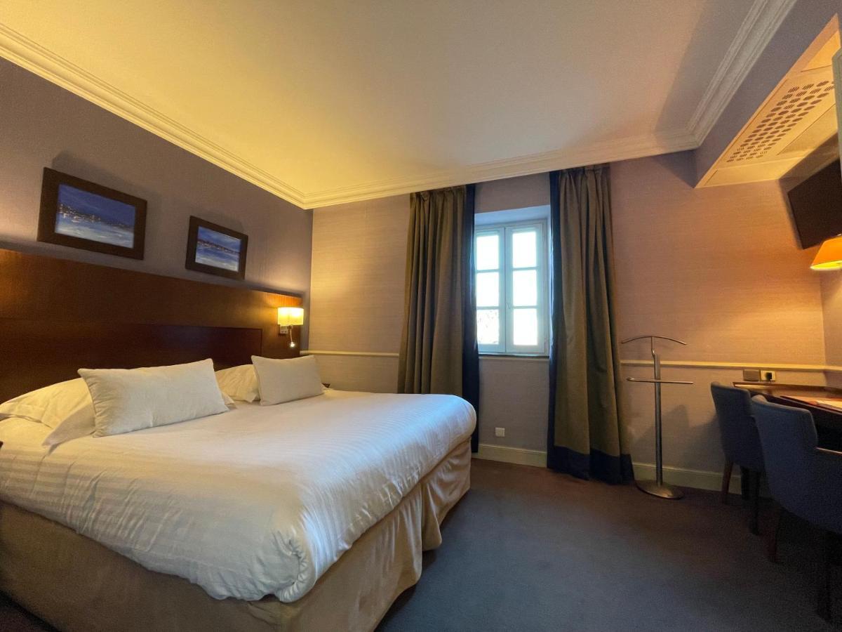 Hotel Au Logis Des Remparts แซงต์เตมีลียง ภายนอก รูปภาพ