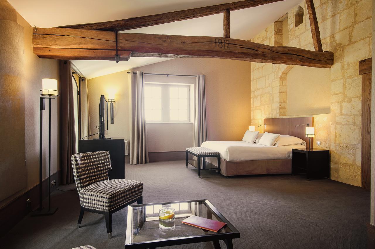 Hotel Au Logis Des Remparts แซงต์เตมีลียง ภายนอก รูปภาพ